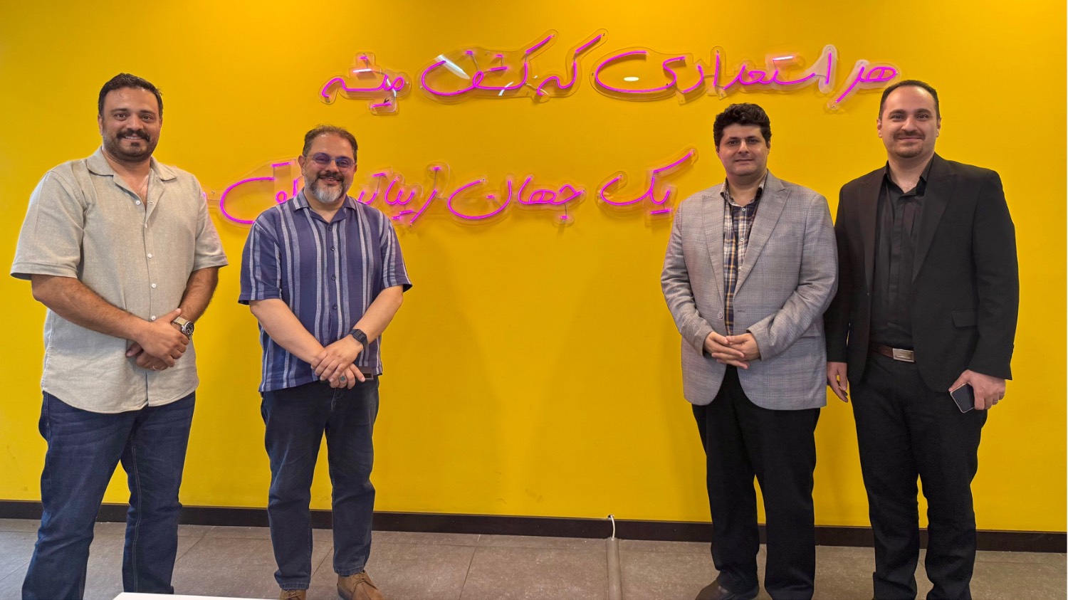 حضور محمدرضا حسینیان از مرکز نوآوری ، استعدادیابی و توانمندسازی پرگار