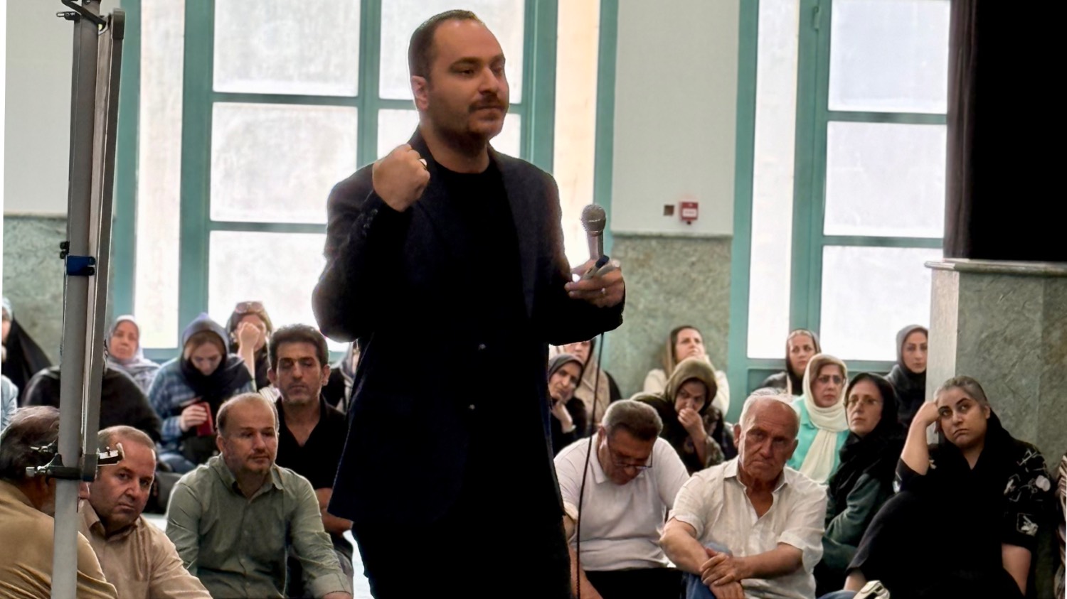 برگزاری مشاوره گروهی در حوزه نوبت دوم کنکور سال 1404 در دانشگاه شریف